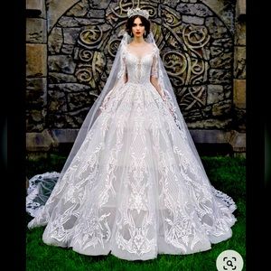 Wedding dress Francesca from brand Belfasso